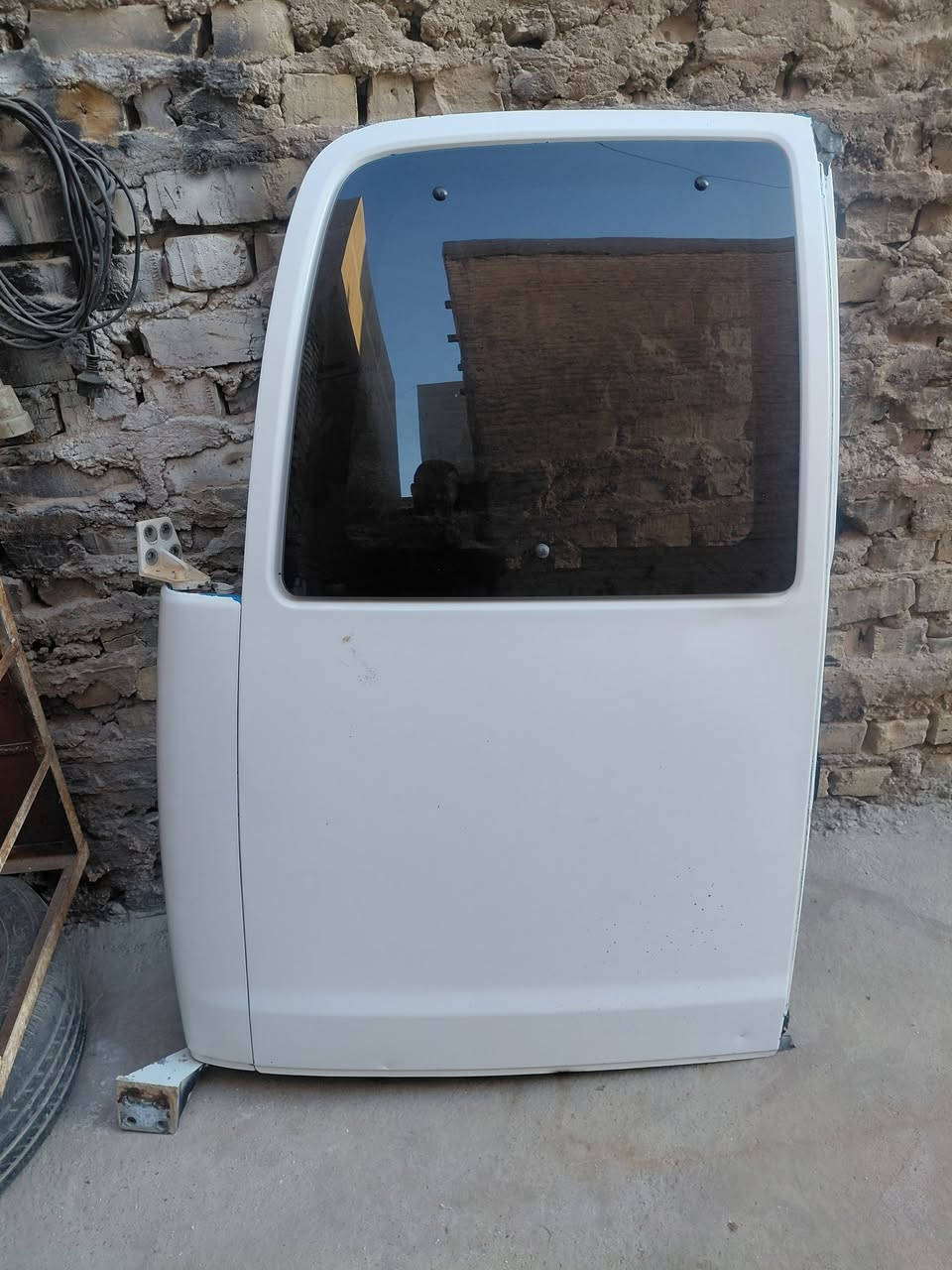 السلام عليكم بيبان سفانه مال صندوق كاملات ومابيهن ضربه للبيع 150 الف قفل بغداد الحريه ***********
