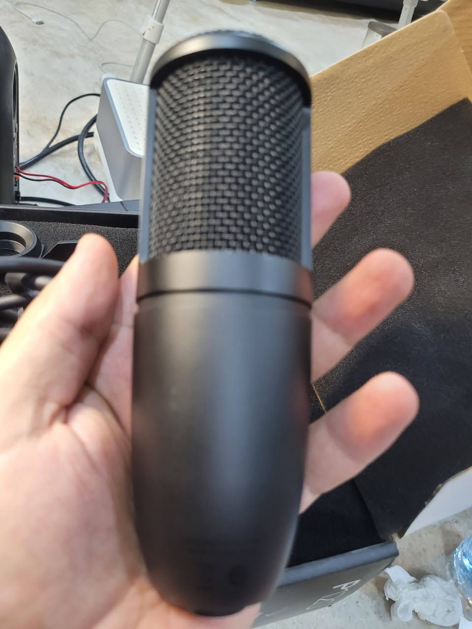 من رخصة الادمن مايك AKG P120 اصلي
جديد بس اكول مسخدم عن الحلال والحرام لان اجى وياه كيبل اصلي وهو ميجي وياه كيبل


**إذا كنت صاحب هذا الإعلان وتريد حذفه لأي سبب، رجاءا أرسل رسالة إلى الدعم الفني**
