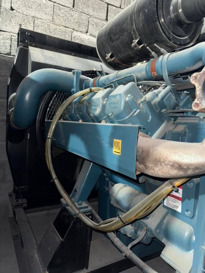 للبيع مولده دايو دوزان 10 سلندر 
بلادي ما مفتوح برقي شرط الفحص 
اطفاء وتشغيل ذاتي فول اوتو // 450 kv
العنوان اربيل/ استفسار واتساب 
*********** / ***********
