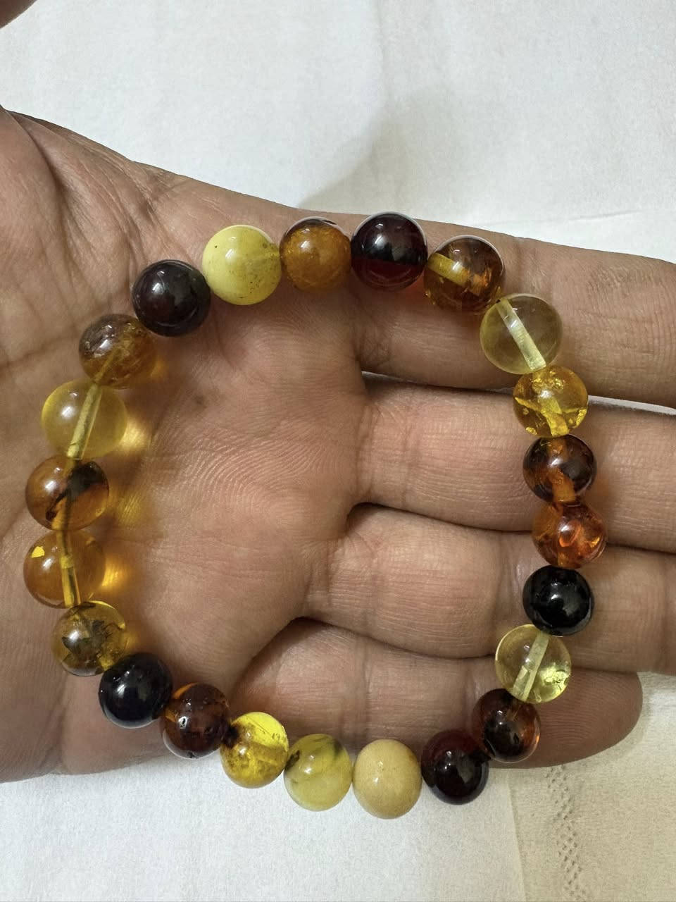 سوارات كهرب حر طبيعي
كل واحد وسعره آخذ سكرين وتعال واتس

***********
