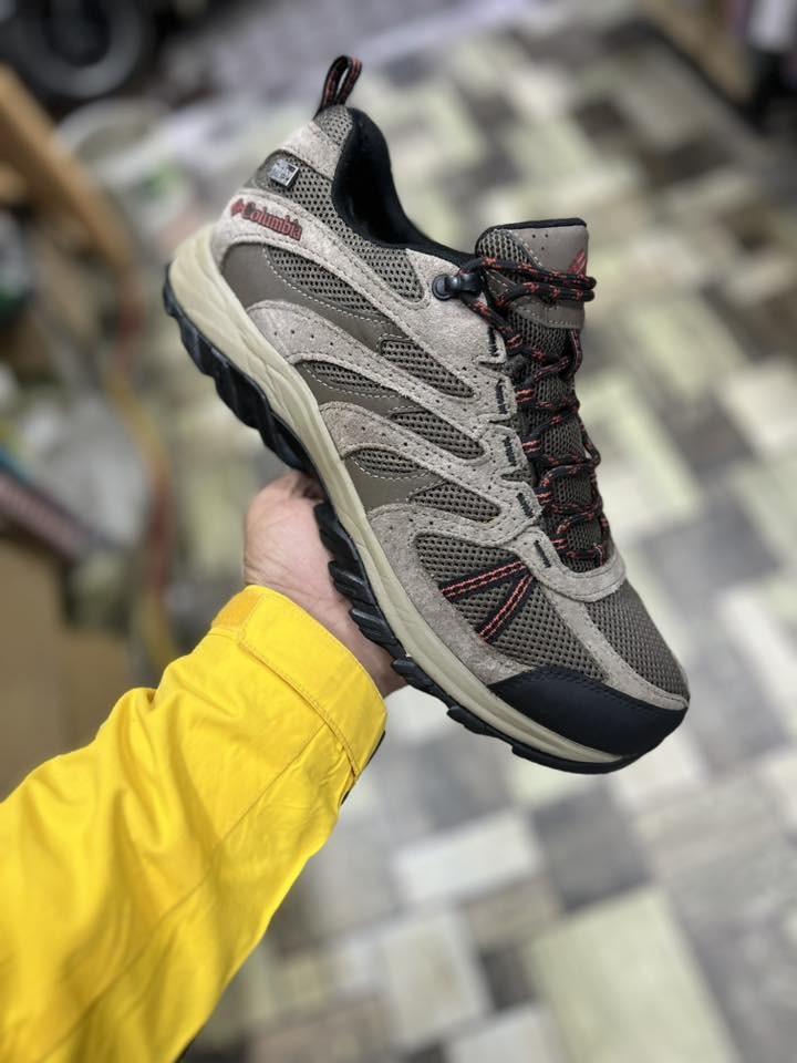 كولمبيا
بالة اصلي
قياس 43
توصيل جميع محافظات 
واتساب
***********
