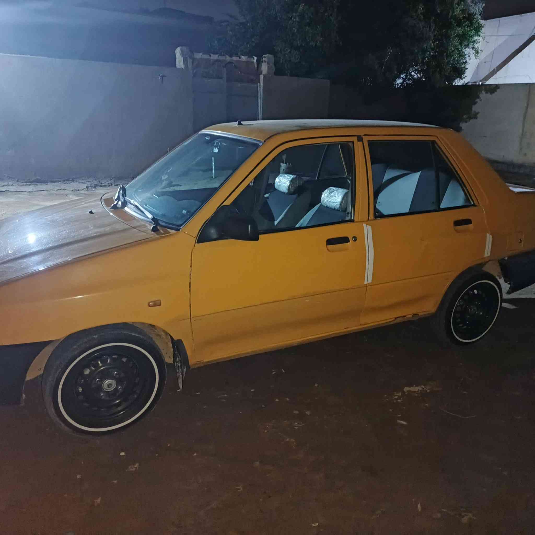 سلام عليكم سايبه موديل2018 لبيع رقم بغداد نكليزي بسمي بيها باب سايق صبغ واضح بصوره شواصي بلادي   مكاني كربلاء السعر  42    ***********
