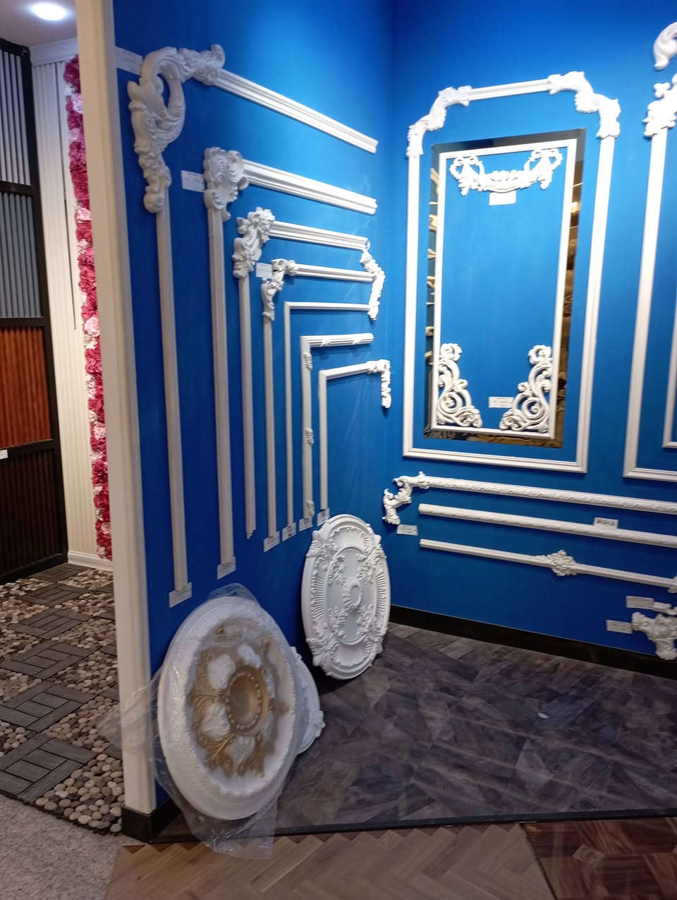 السلام عليكم
متوفر كادر عمل جبس بورد + بورسلين ميكانيك + فرونتك + بوردكس بأنسب الاسعار رقم الهاتف *********** ، ***********
