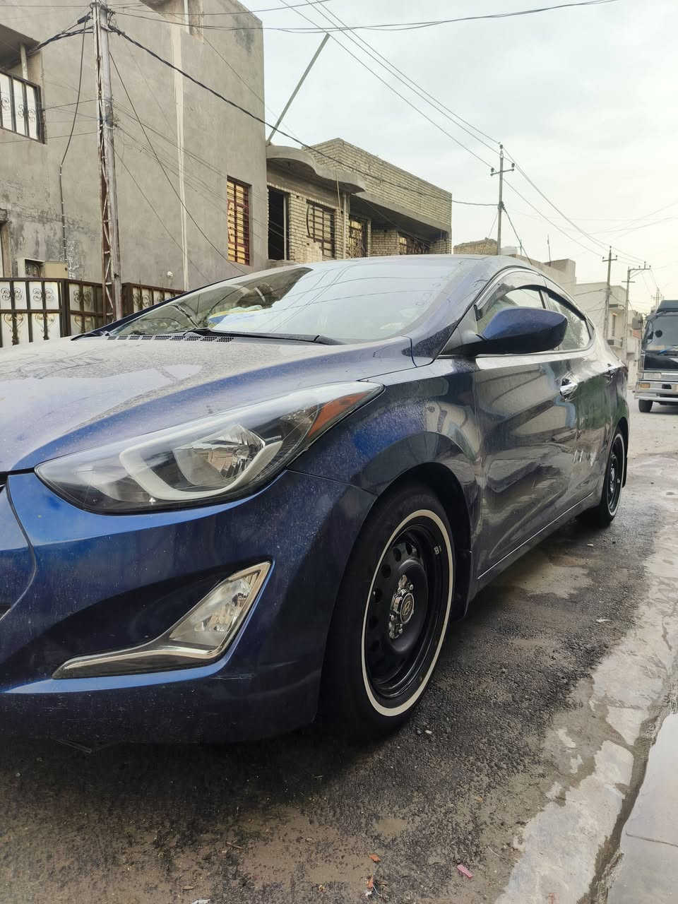 السلام عليكم النترا 2016 امريكي 
سونار مرفق

كير محرك جديد
صدر وتايرات خير من الله 
ادامه كامله منظومه البانزين 
سياره منقصه شي نشالله 
شوف سونار وخابرني 
السعر 110 وبيه مجال 
مكاني بغداد 
***********
