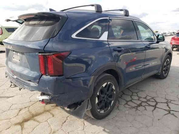#اعلان_مزاد
نوع السيارة : 2024 KIA SORENTO S
حجم المحرك : 4 سلندر 2.5
تاريخ المزايدة: الاثنين 2025/12/8
وقت مزاد السياره :السادسة مساءا
مدة وصول السيارة : من 55 الى 70 يوم 
سعر السيارة : حسب تاريخ المزايدة المذكور اعلاه
الضرر والمواصفات : حسب الصور المرفقة
يمكن ان يتم ادخالها عن طريق كتاب الشهداء
نود اعلامكم ان ما ينشر على صفحتنا هو نموذج بسيط من سيارات المزاد
للمزيد من المعلومات يرجى الحضور الساعة السادسة مساءآ الى مقر الشركة الكائن في بغداد-زيونة-شارع الربيعي-مجمع الشراع التجاري
المبيعات : ***********
***********
رابط كروب على الواتساب: 
https://chat.whatsapp.com/IIc5i1wAskBIlIJ3GtWp2h
