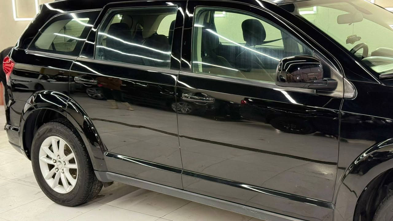 سلام عليكم
دوج جورني رقم اربيل وكاله مكينه 6 سلندر 3600 
7 راكب السياره بصمه وجاهزه من كلشي متصرف عليه دينار موديل 17 شاشه كامله تحكم فول 
السعر خاص ***********
