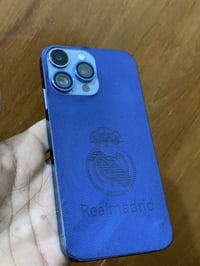 آيفون XR • ٦٤ • بطارية ٧٩