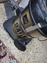 مكنسة كهربائية • هتاشي • سريعة التنظيف