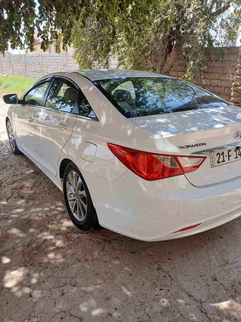 السلام عليكم
سوناتا موديل ٢٠١٣ خليجي مواصفات ٢٠١٤ كفاله عامه بيها بارد بسيط مثل ما موضح ب السونار سياره جاهزه محرك ٢٤٠٠ كفاله كير ومحرك رقم سليمانيه  دولي جديد ب اسمي السعر ١٣٥ وبيها مجال 
مكان بابل الاسكندريه 
غير متواجد ع الفيس 
رقم ***********
