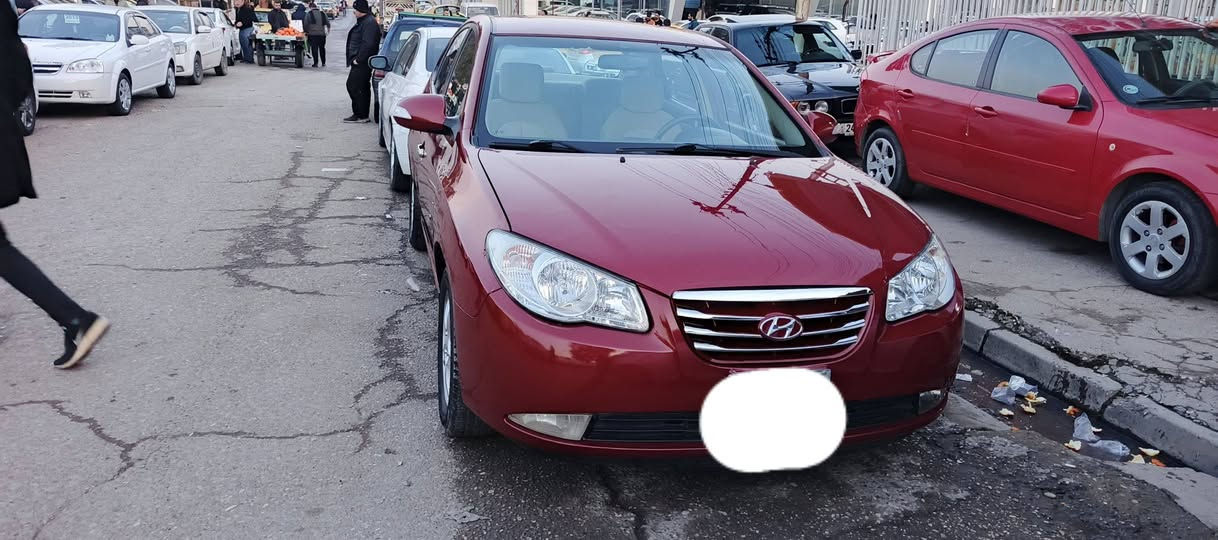 السلام عليكم
النترا 2011 مقدس 
بدون ضرر رقم اربيل 
رقم قديم 
سنويه عظم 
سياره جديده 
شرط طخمه ما مفتوح 
مكفولة كفاله عامه 
للاستفسار اتصل
***********
***********
