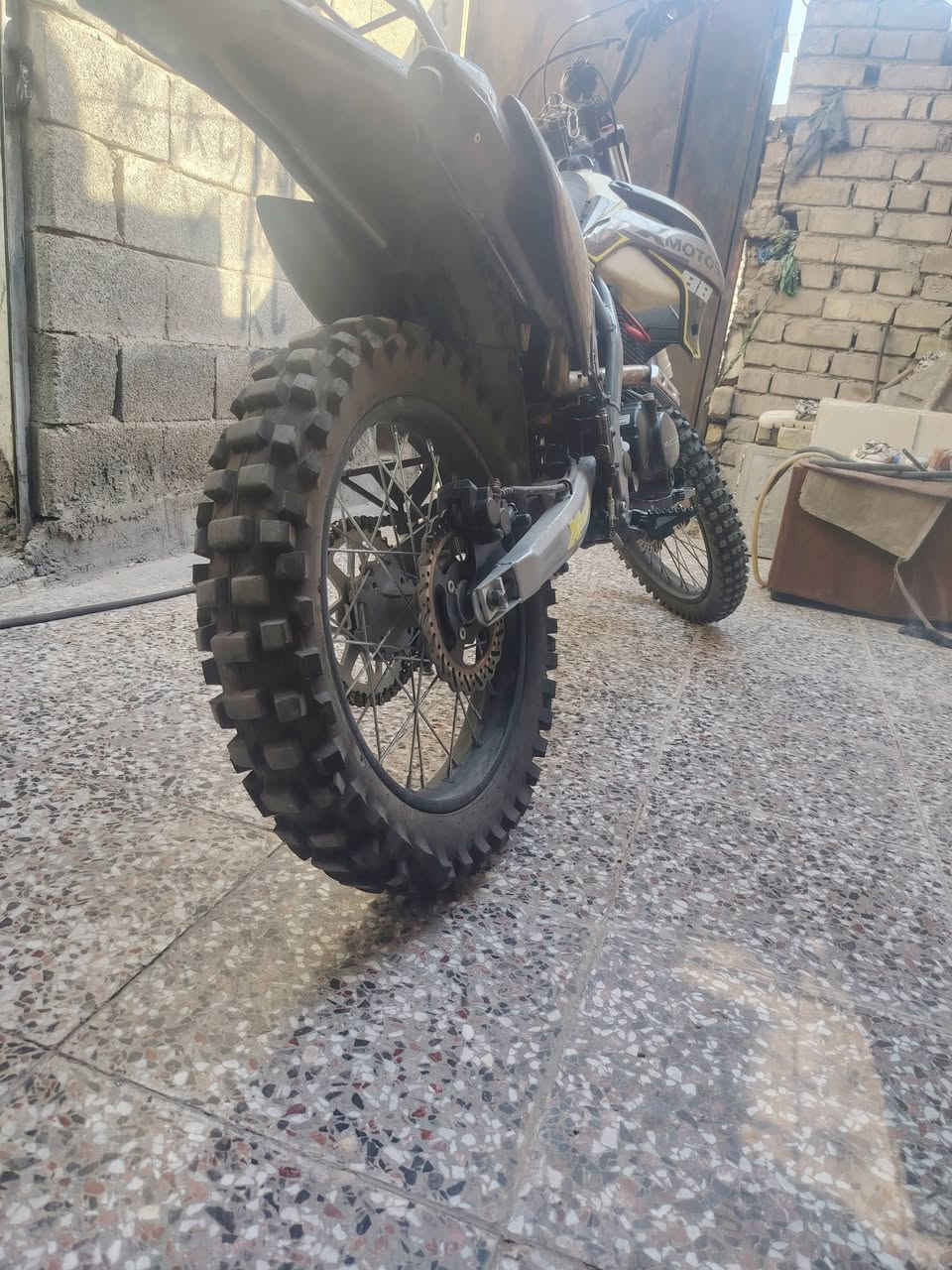 دراجه اكس موترس لبيع جديده بجيس لوحه وسنويه اربيل السعر 2200 وبيها مجال ماشيه ٣٠ كيلو فقط

*********** خابر وتدلل
