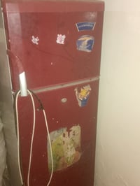ثلاجه LG  10 قدم تشتغل بس كامت مجمد الفريز  بس الجوه بارد مابيهه شي  ر...