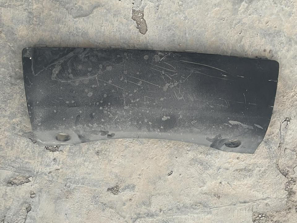 السلام عليكم،
قطع غيار دورنكو ٢٢ 
أبيع شلع ١٠٠ الف قفل. 
او قيم بما يرضي الله وبالخدمة. 
الراديتر اصلي من موبار بيها ثقب بسيط جدا يمكن اصلاحه. 

مكان كربلاء 

0782 249 8488
