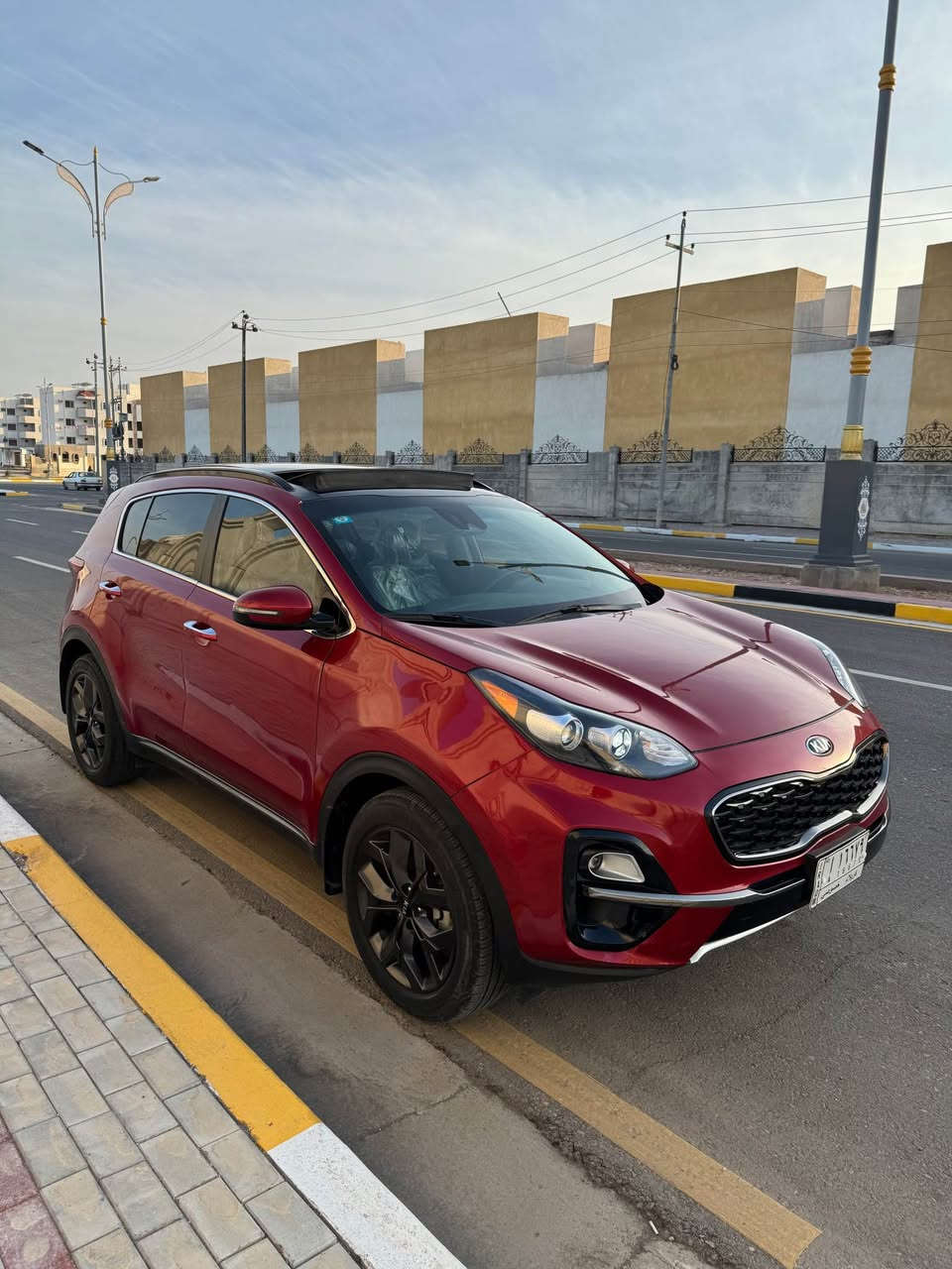 سلام عليكم 
كيا سبورتج 2022 فول موصفات 
ماشيه 24 
بدون ايرباك 
حادثه جاملغ وباب بدون دواخل بجم كبس 
السعر 188$
مكان السياره كربلاء *********** كربلاء, العراق
