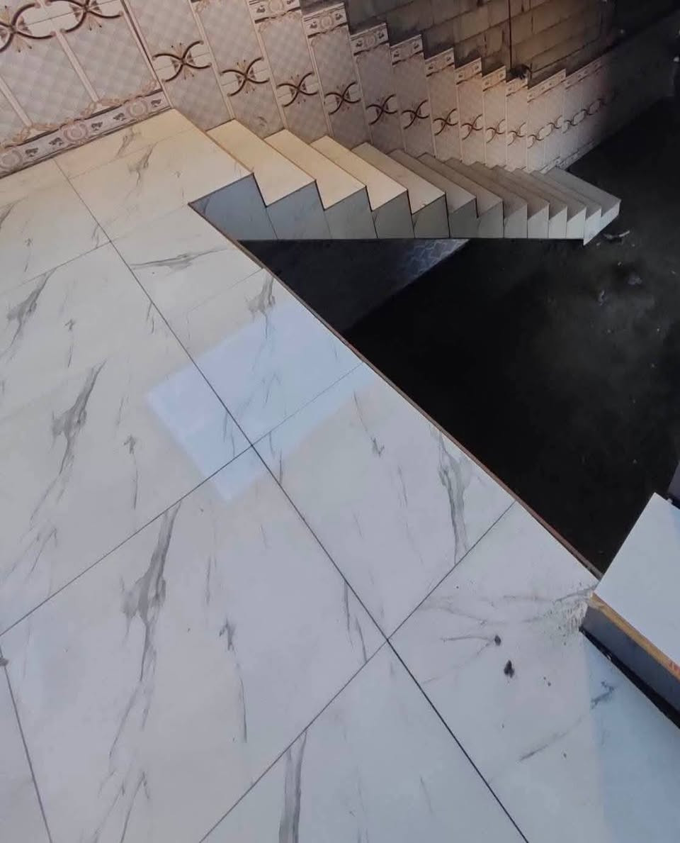 السلام عليكم
يوجد كادر متفرق سيراميك درجه اولئ شغل شرط هندسي وعلى الليزر بورسلين او سيراميك او كاشي جميع انواع السيراميك  داخل  الحويجه وخارج نشتغل جميع القرئ العباسي ؤ الحويجة 
للاستفسار .. ***********   .ٕ  ***********
