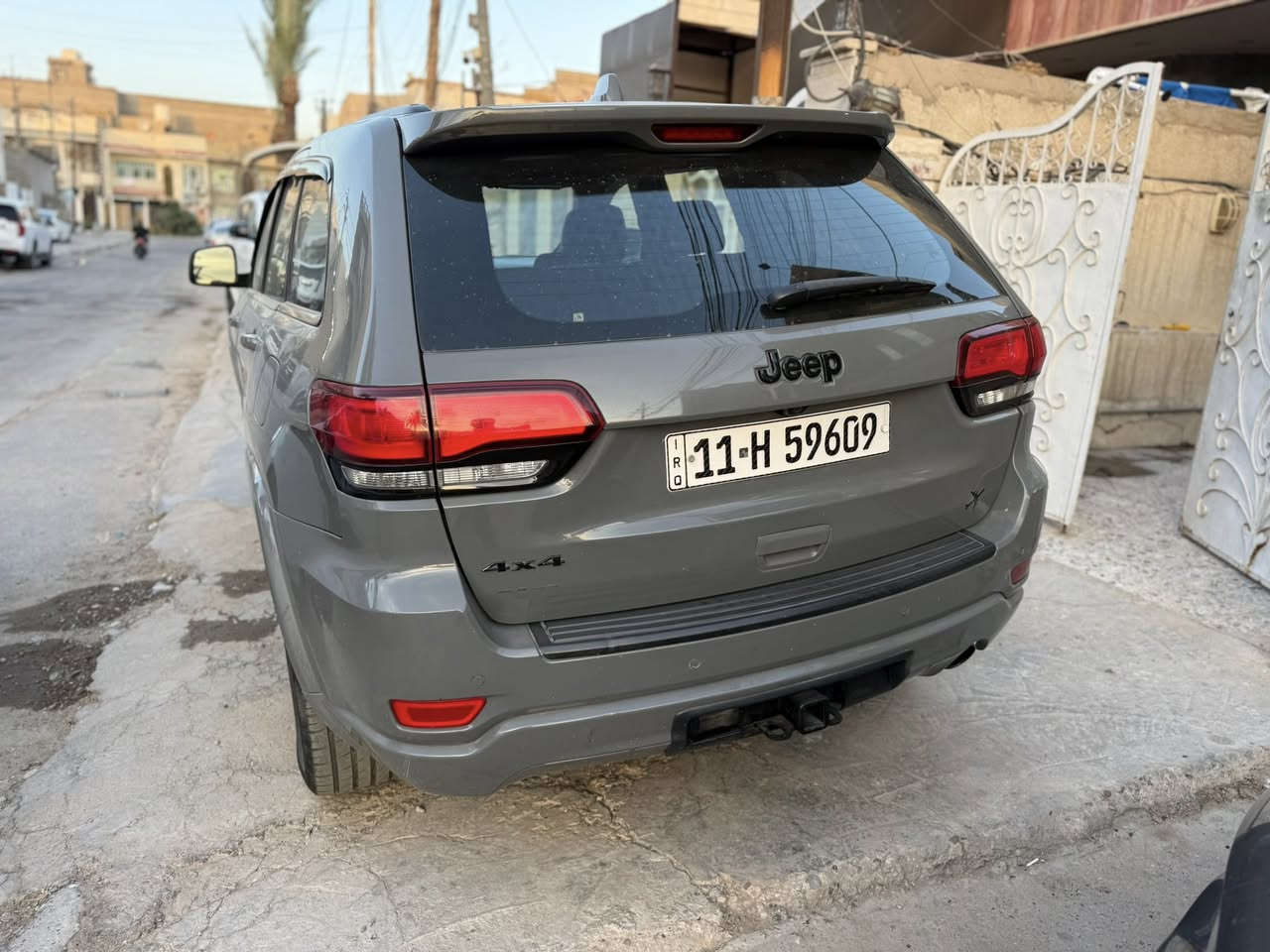 السلام عليكم
جيب 19 بلاك توب للبيع رقم بغداد 
مكفوله عدا حادث امريكا ( صور الحادث ورقم الشاصي مرفق ) 
مواصفات البلاك تعرفوها 
 مكانها بالرصافه
السعر 19 الف

***********
مكلف بالنشر
