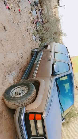 السلام عليكم جمسي موديل 94
محور في فتي بسمي سنويه 27السعر35وبيه مجال 
قليل رقمي ***********وبيه واستاب
