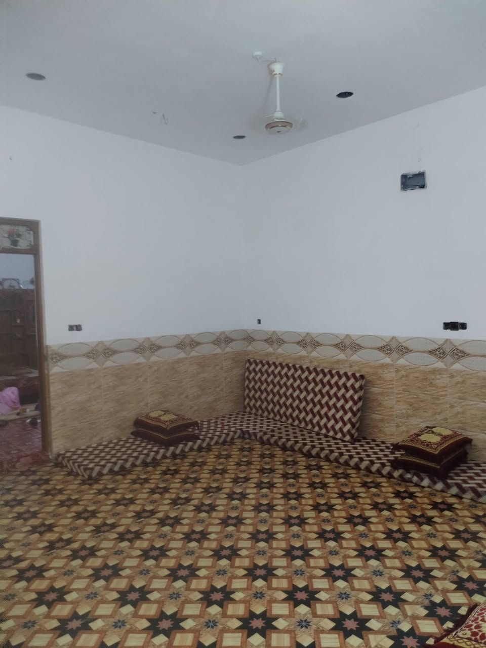 💎🔹مكـ✯͜͡المصطفى𝄠ـتب▪️💎

[[بسم الله الرحمن الرحيم]]
   
 🏡     🏘      🏚  

#يوجد_مشتمل للبيع 

#العنوان  الفلوجة 
#في حي الشهداء مقاطعة 25 الف 

✅المساحة :  150م  
غرف عدد 1
استقبال 
صالة 
مناور 
مطبخ
صحيات  

🌗 كامل تأسيس مي ومجاري 
  
                       #بناء 🧱 : بلوك 
      
     #شارع 🏞️⬆️⬆️ : 10م  

  #السعر_محدد_من_قبل_البائع 
           
        ⚖️⚖️   نوع الملك : طابو صرف تحويل مباشر  🏙 

            #السعر  80 مليون وبي مجال        

  #السعر_محدد_من_قبل_البائع

🥇#مكتب_المصطفى_للعقار 

💯علماً البيت جاهز للسكن🗣️
     
        ((شعارنا المصداقية)) 

⭕ اذا عندك عقار تريد تعرضه للبيع او تريد تشتري عقار  الاستفسار أكثر 

مراجعة (((مكتب المصطفى اللعقار))) 

________________________________

📬فقط ارسال المعلومات  على الواتساب او الاتصال على هواتف المكتب 

🤳متابعة الصفحه يصلك كل ما هو جديد

⏪ملاحضه: السعرالعقار  يحدد من قبل البائع

  🏘️بيع وشراء الأراضي السكنية والزراعية وكافة

 العقارات🏘️🌐Anbar Fallujah_ الانبار الفلوجة🌐.

       ((««نستقبل هواتفكم على لارقام التالية»»     
       {{  © المحامي ياسين رافع العيساوي ©}}           

***********   واتساب + اتصال 
***********    اتصال هاتفي كورك + واتسا
