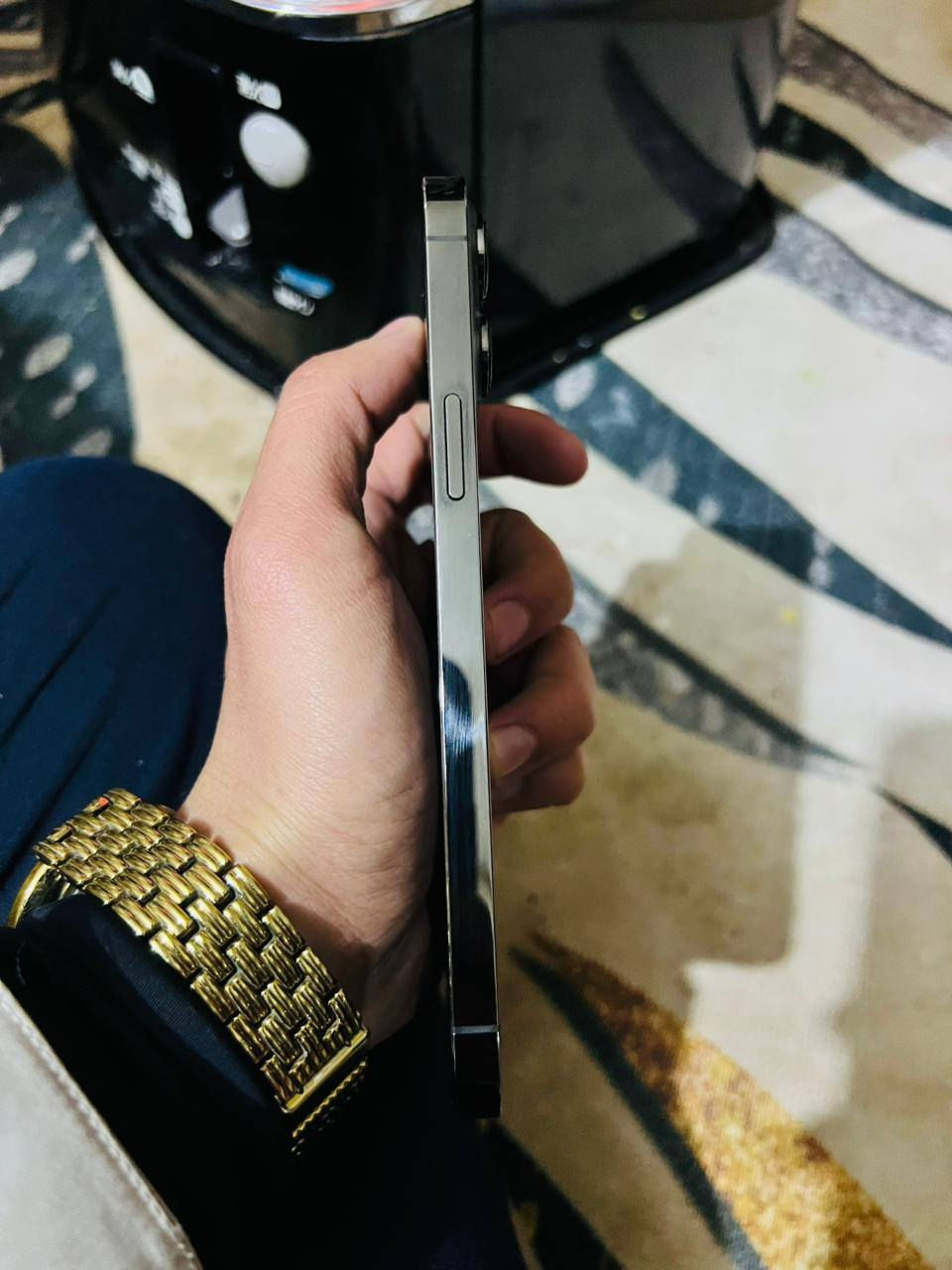 ايفون 13 برو ماكس لون اسود
بطاريه 95 
شرق اوسط نسخه اليابان شريحه وحده 
***********
