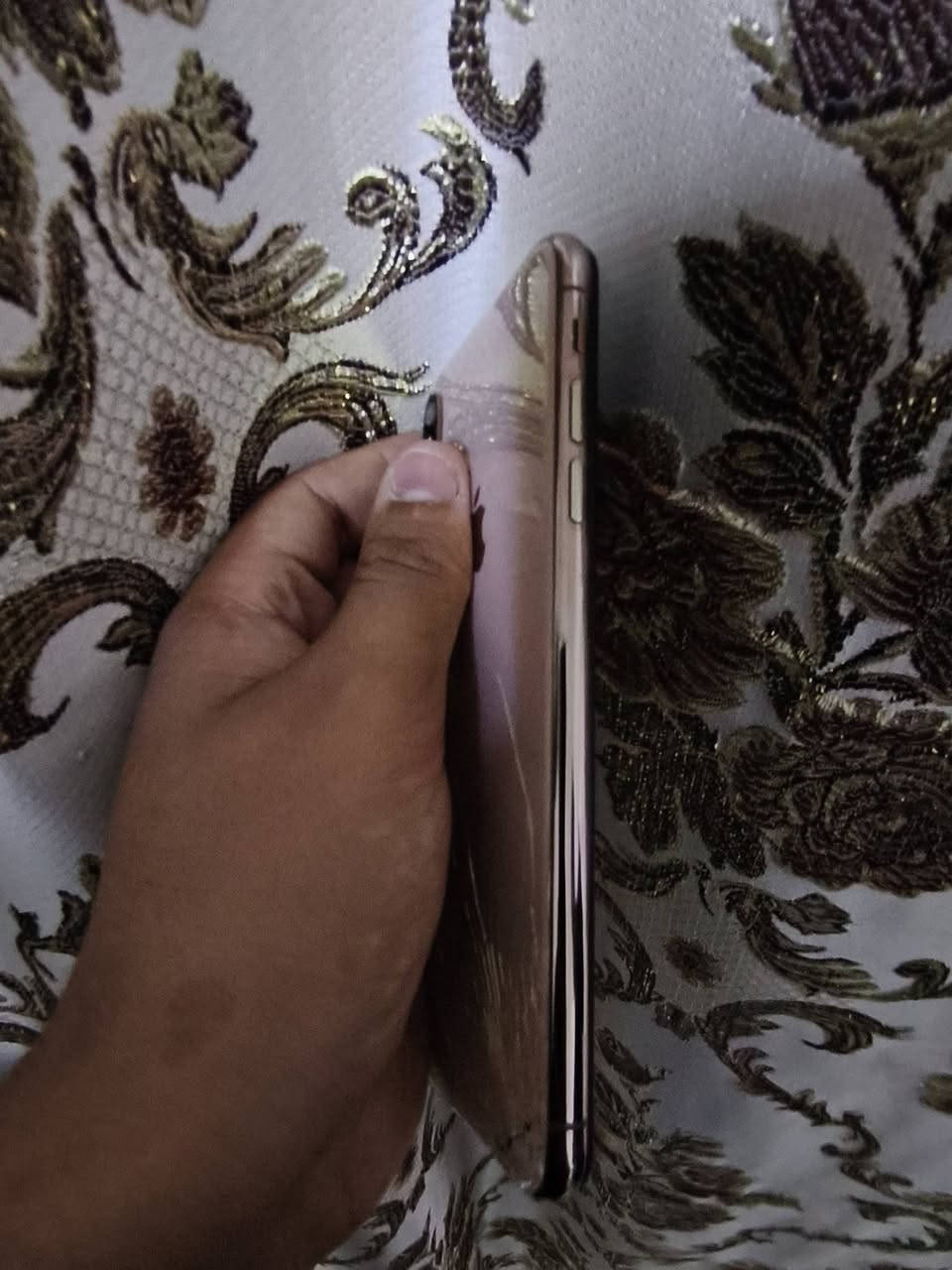 السلام عليكم متوفر ايفون اكس اس ماكس موصفات كامله ⬇️
✨✨✨✨✨✨✨✨✨✨✨✨✨✨✨✨✨
1- 64كيكه 
2-بطارية 76
3-فيس ايدي شقال 
4-كامره دمعه 
5-جهاز كامل بلادي مابي اي عيب فقط كسر بل ضهر 
✨✨✨✨✨✨✨✨✨✨✨✨✨✨✨✨✨
تواصل خاص سعر 180بي مجال حك جيه تحياتي


**إذا كنت صاحب هذا الإعلان وتريد حذفه لأي سبب، رجاءا أرسل رسالة إلى الدعم الفني**