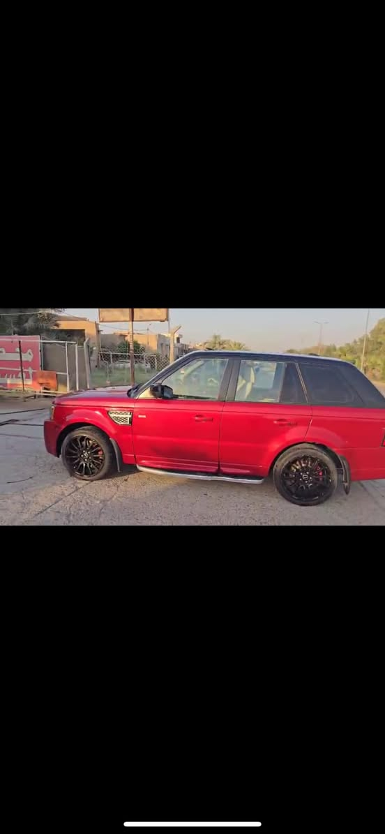 سلام عليكم 
رانج روفر للبيع 
المواصفات فول 1/1
السياره كلش نضيفه 
ماشيه ٧٠٠٠ لئن مبدل محرك جديد مال كصه 
رادار امامي خلفي حساسات فتحه جكات تصعد وتنزل 
محرك السياره ٥٠٠٠ المرغوب مو سوبر  ضرر السياره الجاملغ الي خلف السياق بي شخط علا شبر والباب الي خلف السياق شط علا شبر والجنطه مطبعه فقط فقط كلش نضيفه وعليه ادامه كامله تخم تاير جديد سعر السياره 177 وبيه مجال 
مكان السياره حله بابل الهاتف *********** والله لو مامحتاج فلوس مابيعه لئن السياره قليل تطلع ونصيفه
