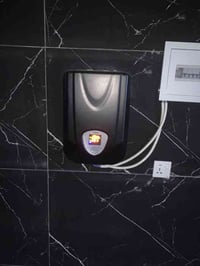 منظم فولتيه مستعمل قليل جدا بعده بضمان  واتس اب ٠٧٩٠١٤١٧٣٦٦