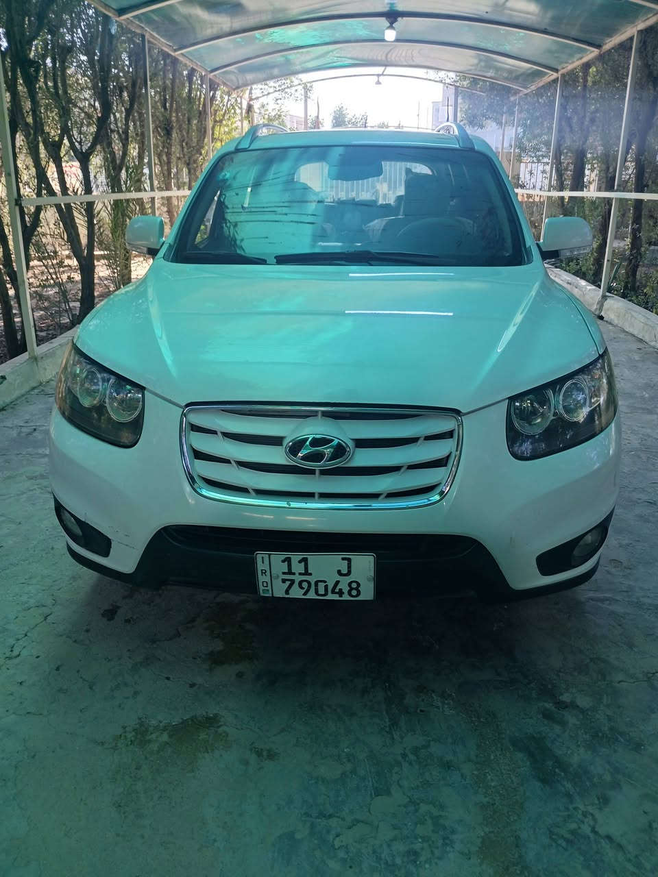 السلام عليكم هونداي سنتافي موديل 2011 السياره 6 سلندر سبعه راكب تحكم جهتين تبريد ثلاث قطع تفاصيل السياره بالمنشور واللي يحب يتصل على هذا الرقم***********
