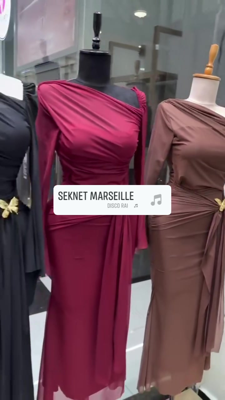 متوفريييين 
S m l xl


**إذا كنت صاحب هذا الإعلان وتريد حذفه لأي سبب، رجاءا أرسل رسالة إلى الدعم الفني**