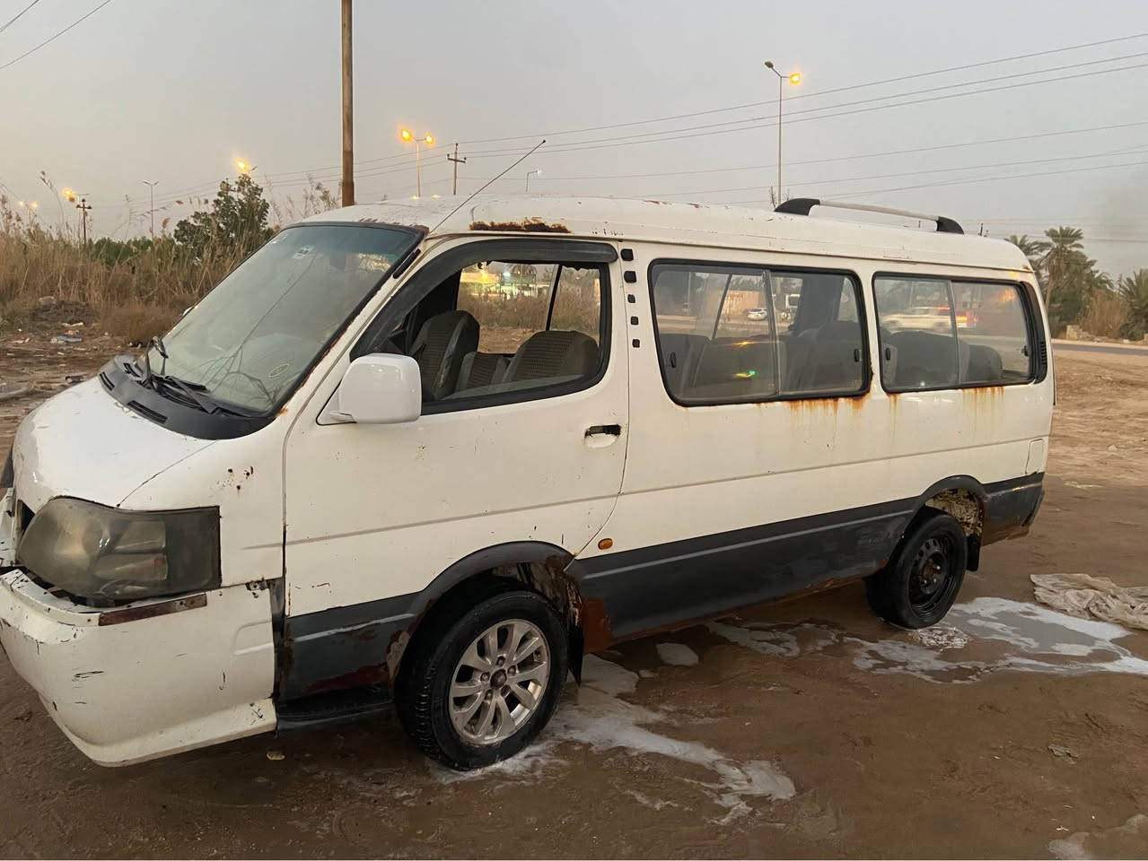 سلام عليكم كيه للبيع 
سيارا تعمل وتسير مكاني هارثه قرب سيد سامي 
موصليه اكفل سرقه  سيارا اي خربطه مابيهه صافيه خير من الله ياتري حديد كير مكينه خير من الله 
سعرهه ١٣ررقه قفل 
***********
(***********) البصرة, العراق
