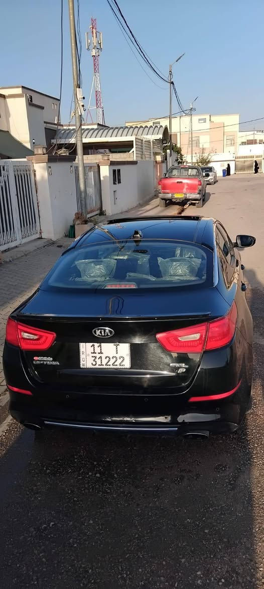 للبيع فقط بدون مراوس بالنجف ب(110$)وبيها مجال موديل 2015 كيا أوبتما بأسمنا فئة(Vip) فول مواصفات واحد على واحد سقف زجاج و أريل زعنفة ماكو مواصفة مابيها وارد أمريكي صورةحادثها مرفقة 
بيها بس قطعة واحدة صبغ
جاملغ أمامي مبدل نفس اللون و بنيد نفسه مصبوغ  وصورة السونار مرفقة وياها موديل 2015 رقم بغداد أنكليزي دولي سنوية بأسمنا مجددة للسنة28 تتداور وين ما چان
أهم مواصفاتها/(  التوقف الذاتي و تحديد مسار مع اربعة رادارات بيها مع بانوراما و بصمات تشغيل و أبواب و تدفئة مقود مع فول تحكمات مقود و مقود رياضي و كشنات ذاكرة مع كشنات جلد و جميع الكشنات تدفئة و تبريد بالكشنات خلفية والأمامية و قطعتين تبريد خلفي وأمامي و GBS و دبل صالنصه ومري شفط وترحيب و يدات نيكل خارجية و داخلية مع ثلاث وضعيات قيادة  وشاشه جبيرة أصل و تبريد بالشاشه مع دشبول كادنزة مع سستم سماعات ودمامات أمامية وخلفية مع حساسة وكامرات ورادارات جانيبه وأماميه وخلفيه ولايتات زنون 
وبگ لايتات LED وسبايد خلفي و أتو هولد و سايد بريك بصمه و ماشية 165الف
 محرك حجم 2000 تيربو عزم محرك حجم 4000)
معروضه ب(110$) وبيها مجال
الشراي يتصل بيه واتساب وبخدمتكم 

***********
