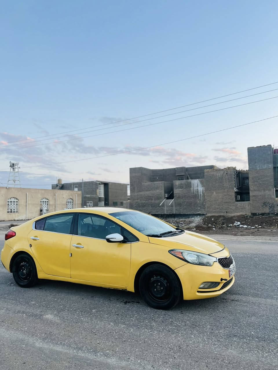 سلام عليكم فورتي 2014  رقم بغداد انكليزي كير ومحرك وحداديه كفاله تخم تاير جديد مال جناي جاهزه الاخير تبريد ثلج ⛄️ سنويه ال2030رقم بغداد انكليزي مكينه2000
السعر93وبيها مجال لشراي 
الاتصال***********
مامتواجد بلخاص 👆👆
مكاني بابل مشروع المسيب 
مواصفات السياره 
تحكم استيرن 
شاشه 
اشاير بلمري 
نضام ايكو 
كامره
