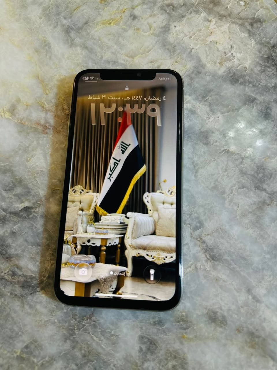 للمراوس ايفون 11
مبدل شاشه اصليه وكاله و بطاريه وكاله 
و ضهر مكسور  ذاكره. 256


**إذا كنت صاحب هذا الإعلان وتريد حذفه لأي سبب، رجاءا أرسل رسالة إلى الدعم الفني**