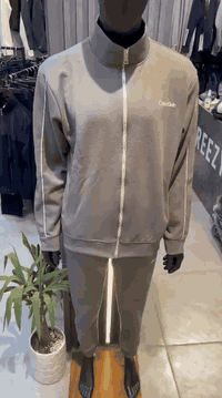 السلام عليكم  حبايب عندي تعزيله مال محل تراكات وبديات وبجايم قياسات كامله وبعدهن بلجيس  وبعد بيهن مديلات هواي 
مكاني بابل
 ***********
