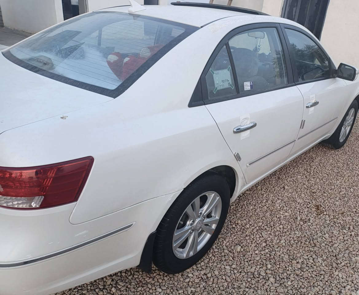 السلام عليكم سوناتا 11 خليج تواصل على هذا الخط***********
