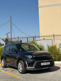 تحية طيبة 💙 كيا صول 2023 بغداد بسمي نص فول شاشة جبيرة وتحكم ستيرن ودشب...