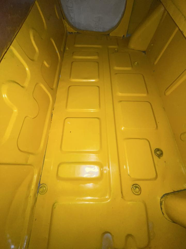 سلام عليكم تكتك موديل 19 رقم وسنويه تحويل ثاني يوم معمره تعمير عام تكتك تاخذهه كبل لشارع ترايهه يخبل بكاني تاجي سبع البور سعر 6500 وبيهه مجال شراي يتصل ***********
