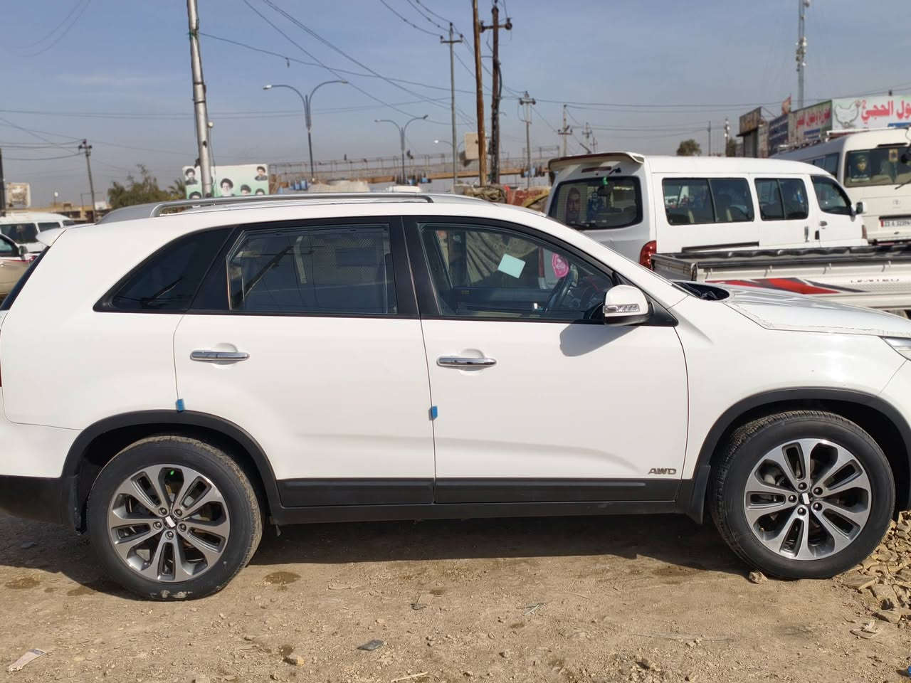 سورنتو 2015 وارد خليجي مكينه 6 سلندر فوريل
مكفولة كفاله عامه فول نظافه رقم بغداد بأسمي 
للاستفسار ***********
