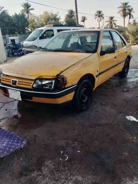 السلام عليكم بيجو روى للبيع موديل 2009مكينه تبخر  وكير نضيف حداديه زينه كهربائيات كله شغاله ملاحضه سياره بدون سنويه ضايعه سعر مليون قفل قفل  العنوان النجف كوفة شارع العمل ما متواجد ع الفيس الاتصال على الرقم ***********
