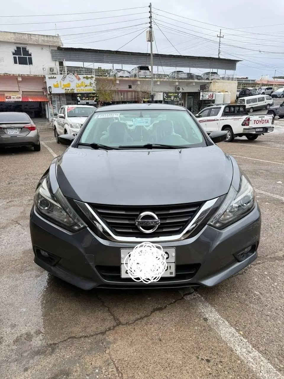 السلام عليكم
نيسان التيما  2017 فئة SR
محرك وكير كفالة
فول عدا سلايت 
مواصفات 
فول تحكمات استيرن
تحكم كير سبورت عن طريق شفتات الستيرن
مثبت سرعة
مانع انزلاق 
بصمه ابواب وصندوق 
تشغيل عن بعد
يدات نيكل
كشنات كهرباء 
دبل كزوز 
حجر بيئة
شاشة وكامرة خلفية 
بقيه مواصفات SR  المعروفة

ماشية 90 الف مايل 
محرك  2,5 المرغوب يعني 4 سلندر
ضرر امريكا فقط جاملغ ومبدل بنفس اللون
يعني السيارة بدون صبغ 
 السعر 123


**إذا كنت صاحب هذا الإعلان وتريد حذفه لأي سبب، رجاءا أرسل رسالة إلى الدعم الفني**