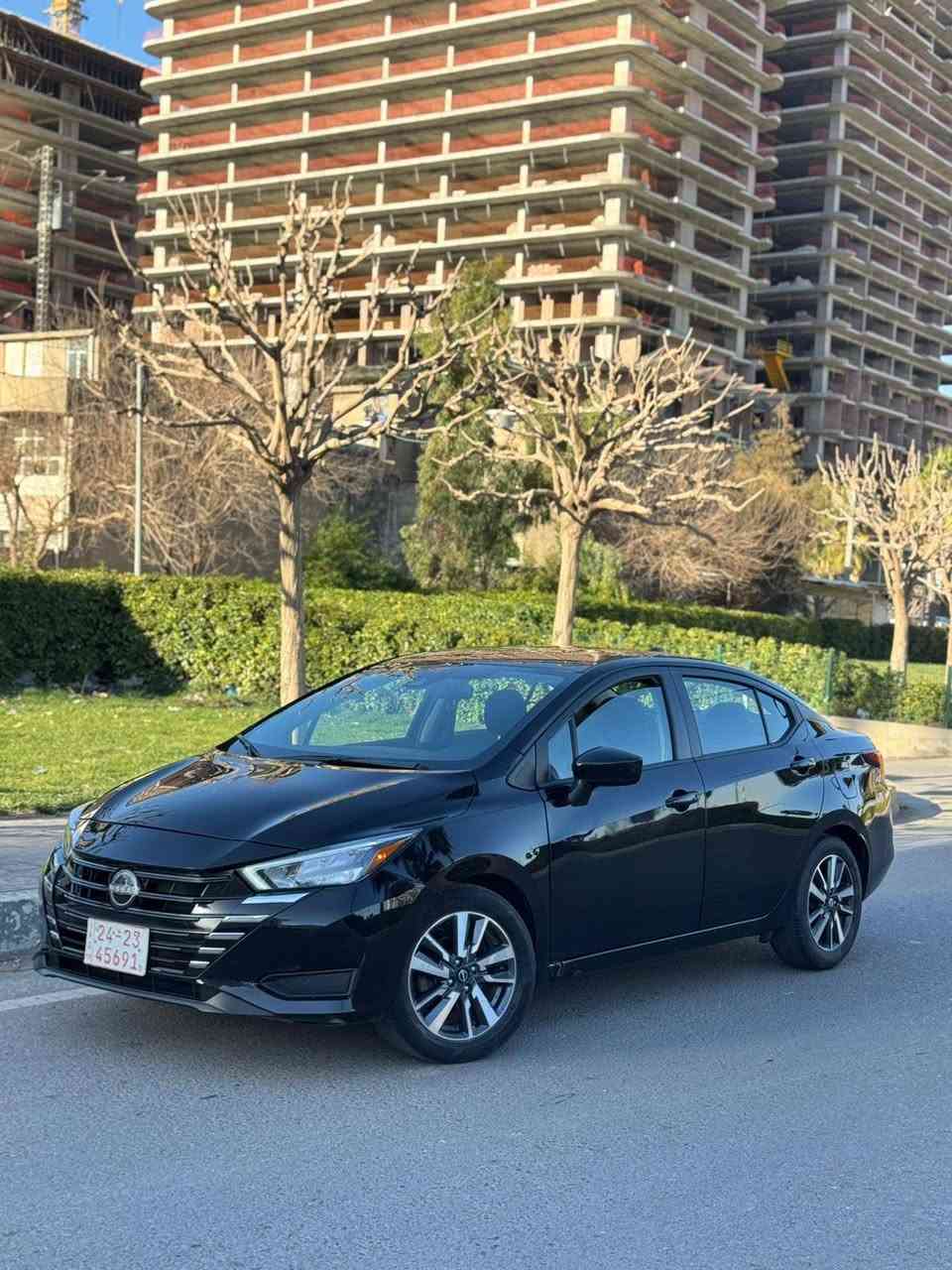 nissan versa sv ***********
موديل 2025 
مواصفات SV plas 
( به سمه ، شاشه الكترونى ، شه حنى موبايل ، ٥ رادار ، خه تى جاده ، لايت زيؤن بيلادى ، ويل كرؤم) ته نها دوو پارچه ى هه ي گير مه كينه رادار به ردى گزؤز به شه رت. ٣ مانگ كاتى له گه له ٢٠ هه زار رؤشتييه.*********** أربيل, العراق
