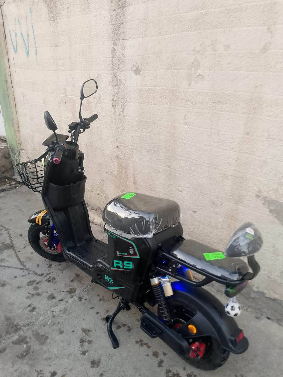ماطور شحن البيع R9 نضام MRمودليل ٢٠٢٥ بطاريات 🔋 شراط انطيك ماطور شراط مكان موصل ايسر سعر خاص


**إذا كنت صاحب هذا الإعلان وتريد حذفه لأي سبب، رجاءا أرسل رسالة إلى الدعم الفني**