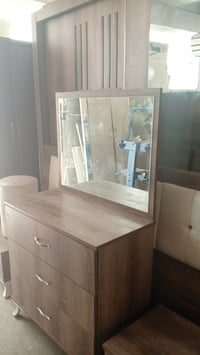 غرف نوم • طقم غرف