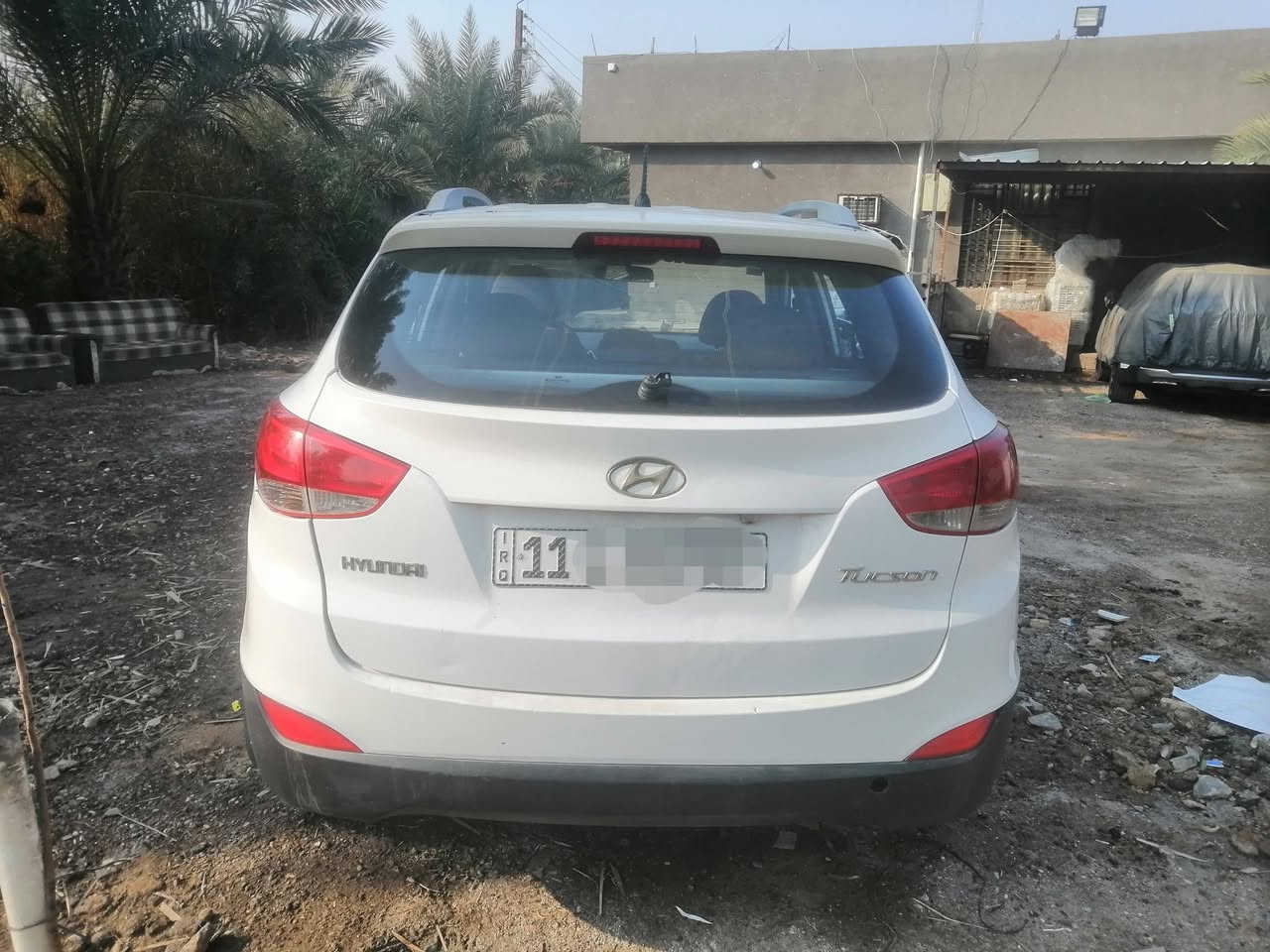 السلام عليكم ورحمة الله وبركاته
توكسان ٢٠١٣ خليجي رقم بغداد انكليزي تحويل مباشر بيهه صبغ بالجاملغ الخلفي فقط وبدون دواخل السعر ١٤٢ وبيهه مجال قليل للاتصال *********** مكان السياره بغداد قضاء المحموديه
