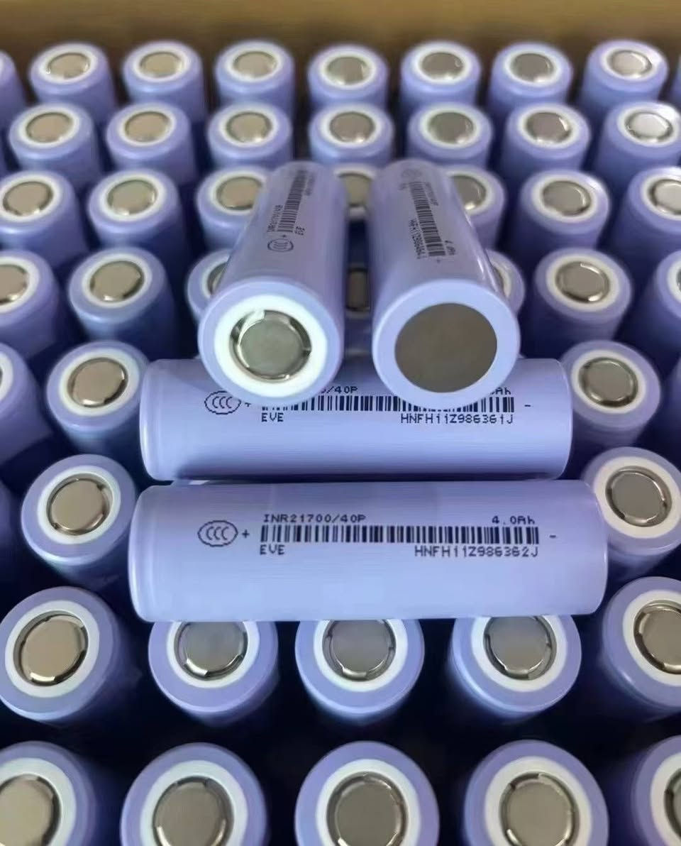 The EVE INR21700/40P 3.7V 4000mah 12C lithium battery electric bicycles,electric tricycles,electric motorcycles,electric bikes,power tools,electric drills,lawnmower batteries,etc.
The company is a leading battery supplier specializing in high-quality battery solutions.our product range includes lithium-ion battery,Lithium iron phosphate battery,Lifepo4,Sodium-ion batteries and nickel-metal hydride batteries,catering to various industries such as consumer electronics,Laptops,power tools,Energy storage equipment,solar lighting,electric bike,solar power,electric vehicles,photovoltaic energy storage,and renewable energy.


**إذا كنت صاحب هذا الإعلان وتريد حذفه لأي سبب، رجاءا أرسل رسالة إلى الدعم الفني**