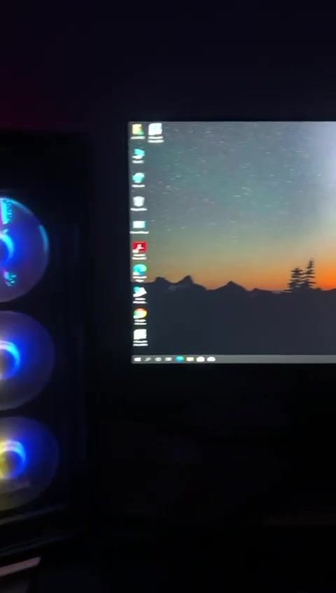 سلام عليكم
تجميعة كاملة للبيع
كيس مع كراتين القطع
 AMD 3600xt
M.B msi tomahawk b450
RAM corsair vengeeance 3200 rgb 2X8 16GB
GPU RTX 2070 super galax
Hard 1 t HDD
SSD 128
Psu 600 colar master 
شاشة Aoc 24 fhd 144 hz
ماوس glorious model -0
كيبورد rgbدراكون
ماوس باد كبير
سماعات philips

مكاني بغداد
السعر النهائي 750 الف قفل


**إذا كنت صاحب هذا الإعلان وتريد حذفه لأي سبب، رجاءا أرسل رسالة إلى الدعم الفني**