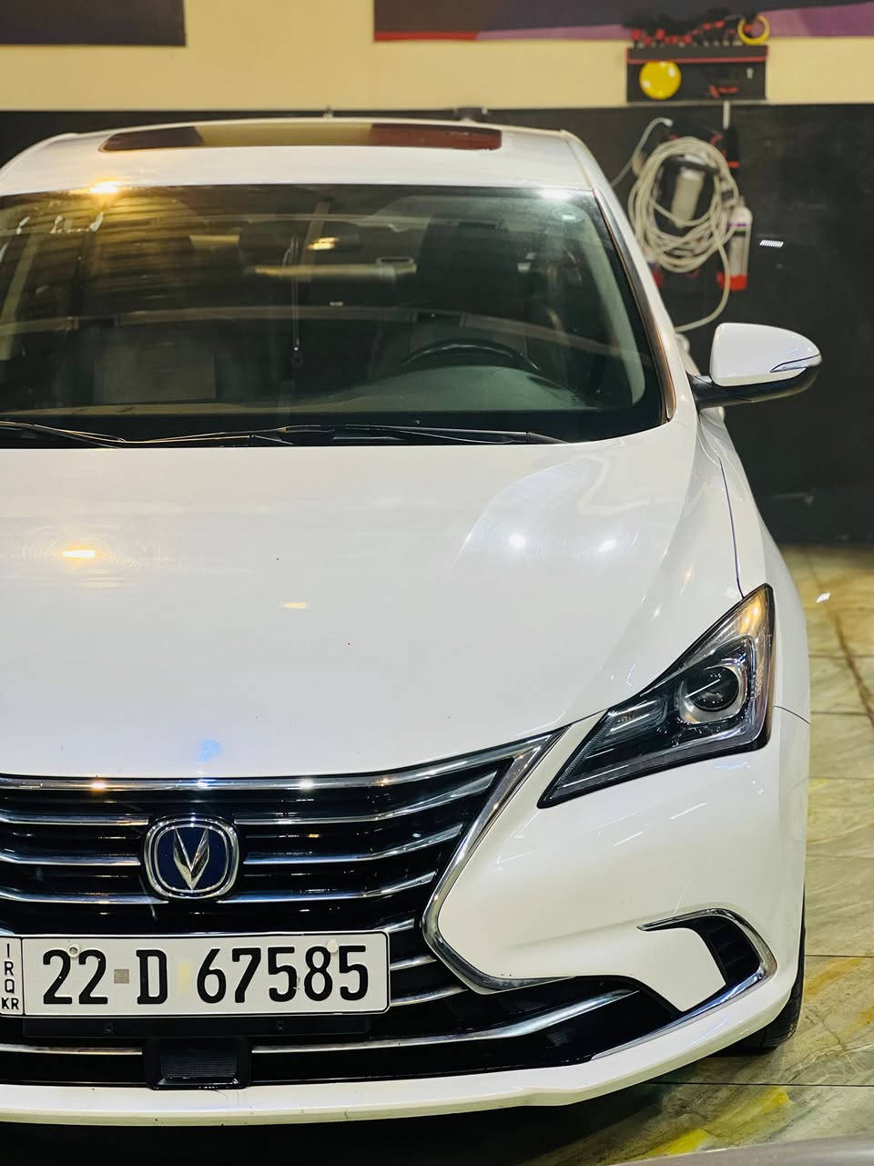 السلام عليكم ورحمه الله وبركاته
شانجان ايدو للبيع 💯
موديل_2020💥
ماشيه 75ألف كيلو
مواصفات فول فول👇
فتحة سقف كهربائيه
مري كهرب+اشاير مري 
شاشه لمس بنظام اندرويد
كامره خلفيه+حساس خلفي 
لايت+البك لايت LED
تحكم بل سرعه ذكي
بصمه تشغيل+بصمه ابواب و صندوق
كشن جلد احمر
فرامل يد كهربائيه
نظام مانع انزلاق+نظام S
سياره مكفولة بدون صبغ 
كابون بانزين
***********
