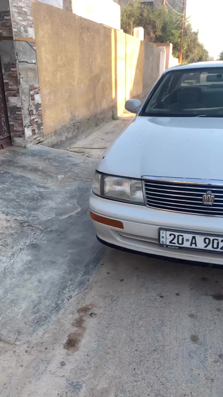 موديل 93 رقم الجديد بسمي تحويل ثاني يوم
صبغ عام كشر نضيف كلش مكينه كير جديد لاتنقيص لاتبخير يحتاج الها فقط ترتيب بسيط بالداخل 
سعر 38 وبي مجال بسيط 

***********
