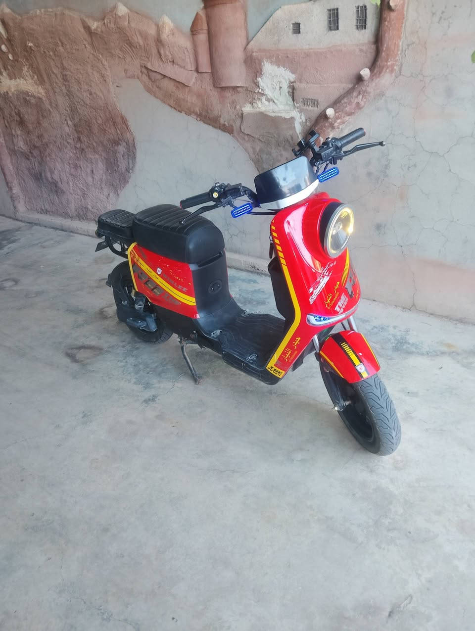 بايسكل شحن لبيع
سعر 400بي مجع

نوعي أر 11 

5بطاريات دبل 

موديل 2025

أربع نمر سرعة 109

كهربائية شغال 

نشرات شغال 

بلوتوث شغال 

مكان كركوك 
رقم ***********

