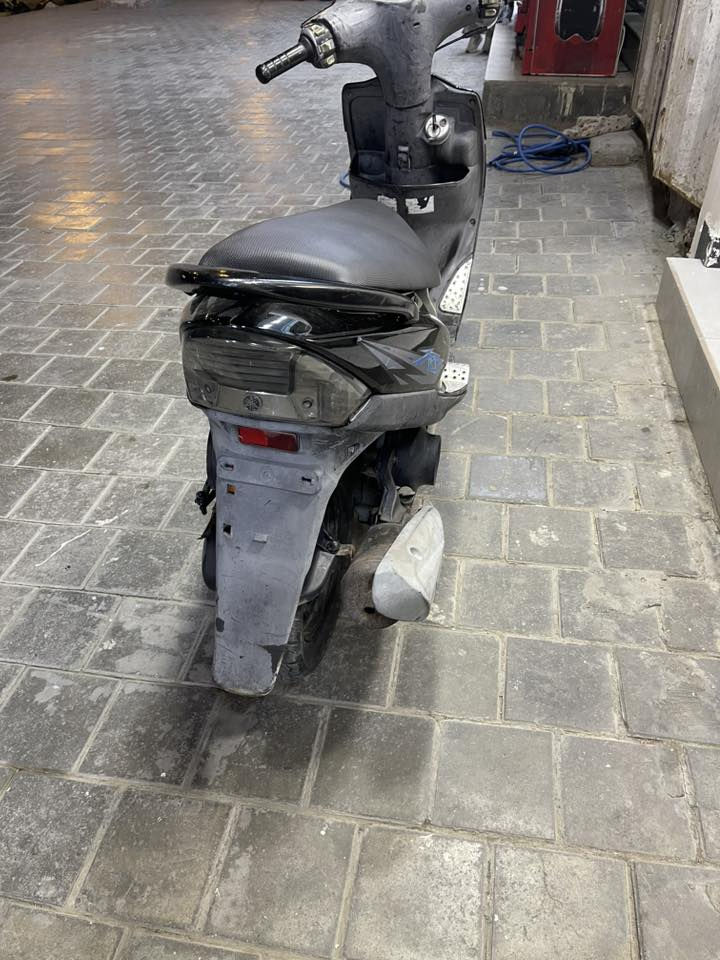 مستعجل عله البيع 625بيه مجال حك الجيه مدينه الصدر 

‭0776 236 7208‬
