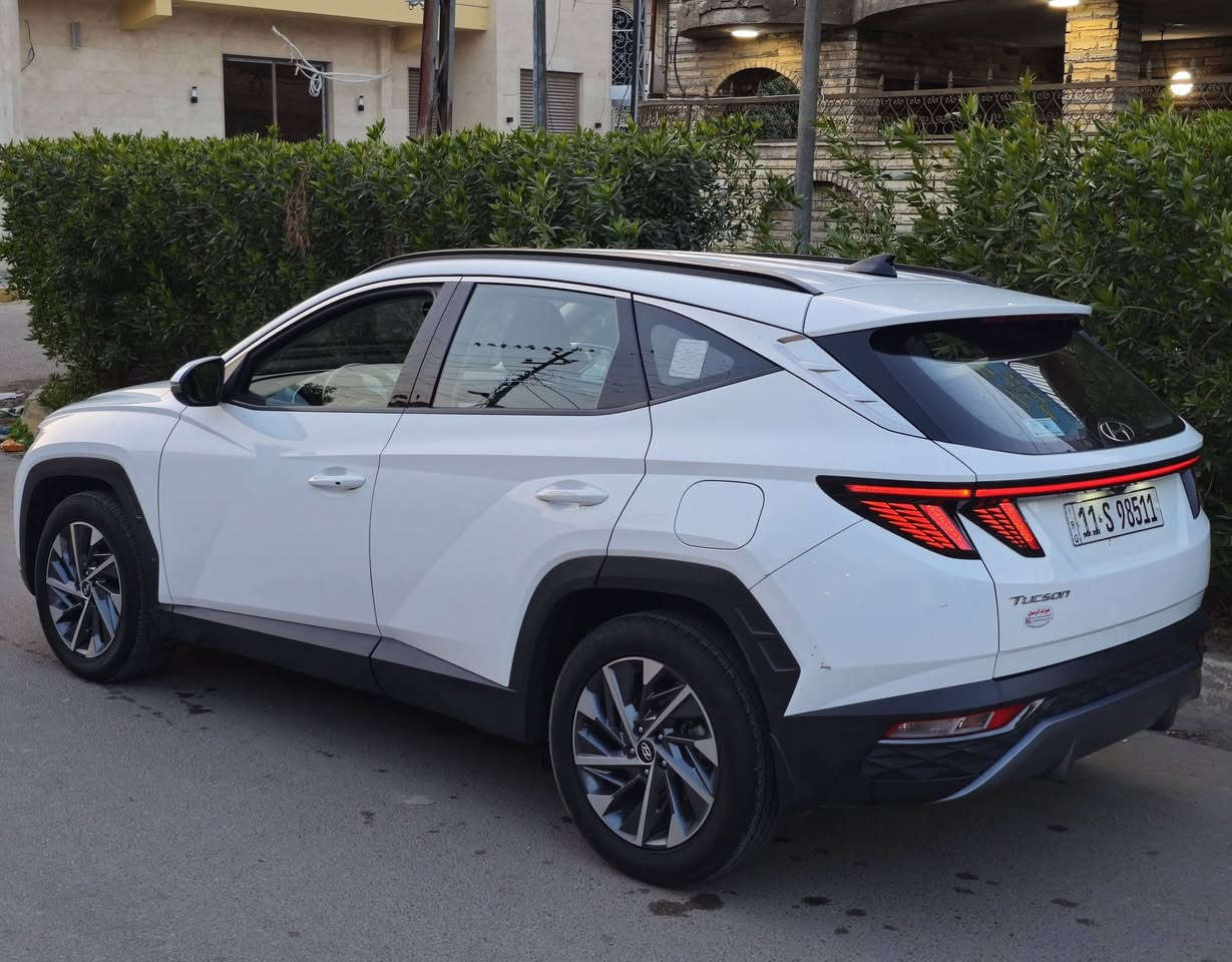 توسان 2022
سياره من شركه هونداي الاصليه  _ الاولى موتر 

بصمه / كشن مخمل / كشن كهرباء سايق وصدر / تحكم ستيرن تثبيت سراعه / بلوتوث ابل كار / اندرويد اوتو / شحن لاسلكي / كاميرا / حساس امامي / حساس خلفي / رادرات جوانب قماره حديد  / محرك 2000 دوش / تبريد قطعتين 
________________________________
رقم بغداد تخم تايرات جديد من شركه هزه جديده رقم دولي 
ماشيه 67 الف فقط

سعر  214 ورقه  بيه مجال بسيط  
العنوان _ بغداد _ البياع 
***********
